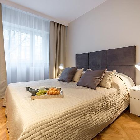 P&O Apartments Emilii Plater Warsaw Room photo